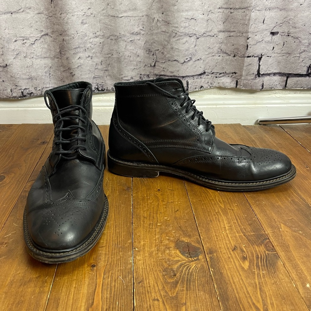 Bugatchi Mens black lace up wing tip boots black leather size 13